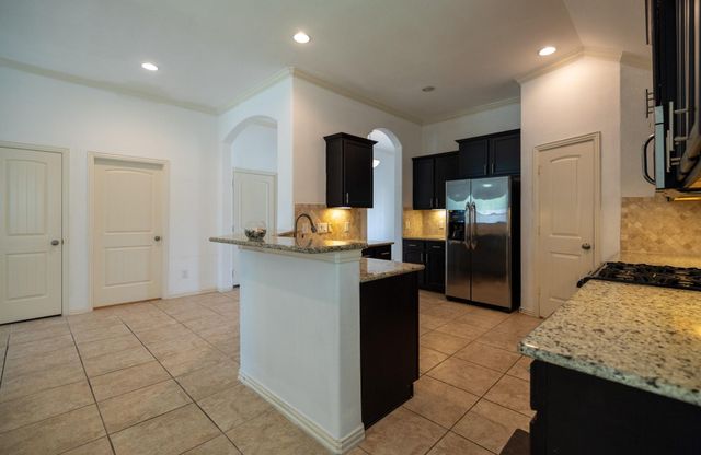 1822 Olive Pine Drive, Fresno, TX 77545