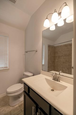 1822 Olive Pine Drive, Fresno, TX 77545