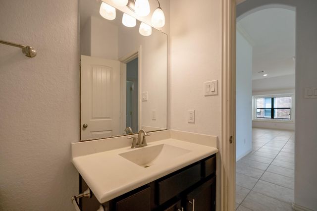 1822 Olive Pine Drive, Fresno, TX 77545