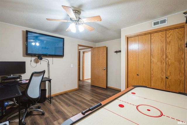 1205 28TH Avenue, Silvis, IL 61282