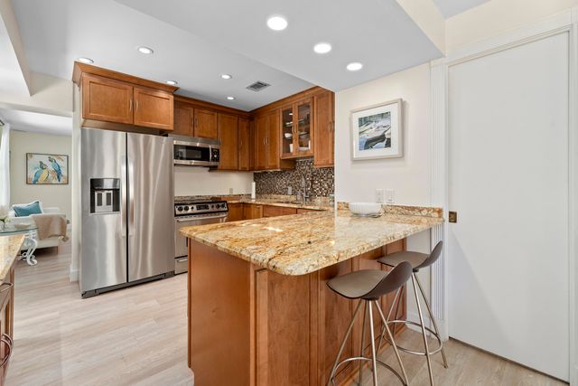 205 N 18th Ave Avenue N, Lake Worth Beach, FL 33460