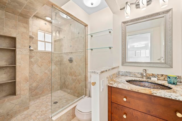 205 N 18th Ave Avenue N, Lake Worth Beach, FL 33460