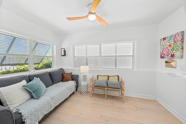 205 N 18th Ave Avenue N, Lake Worth Beach, FL 33460