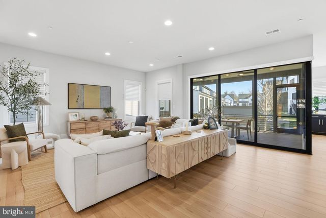 9725 LANTANA WAY, Bethesda, MD 20817