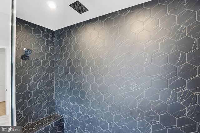 9725 LANTANA WAY, Bethesda, MD 20817