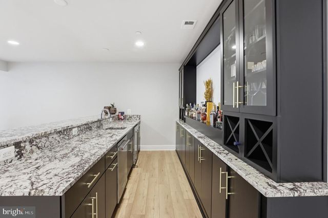 9725 LANTANA WAY, Bethesda, MD 20817