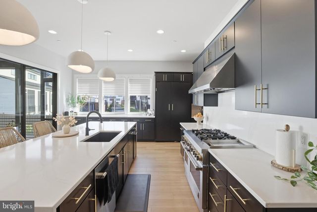 9725 LANTANA WAY, Bethesda, MD 20817