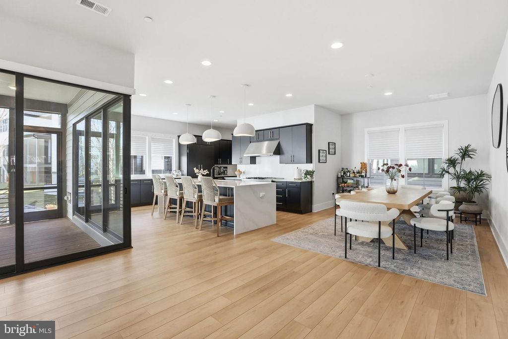 9725 LANTANA WAY, Bethesda, MD 20817