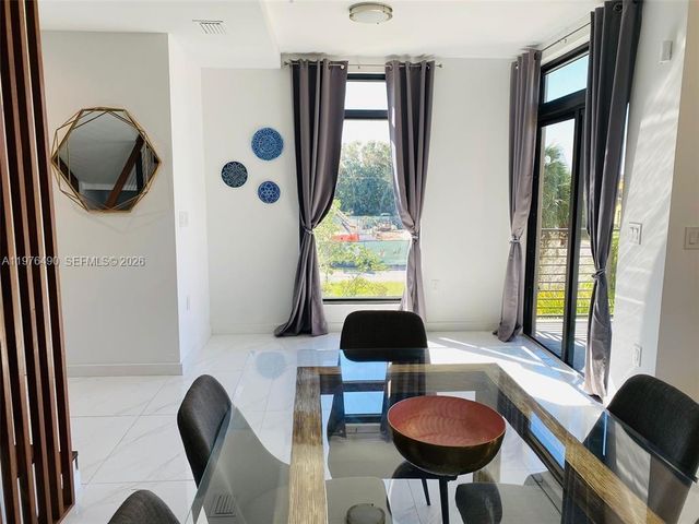 1501 N 17th Ave, Hollywood, FL 33020