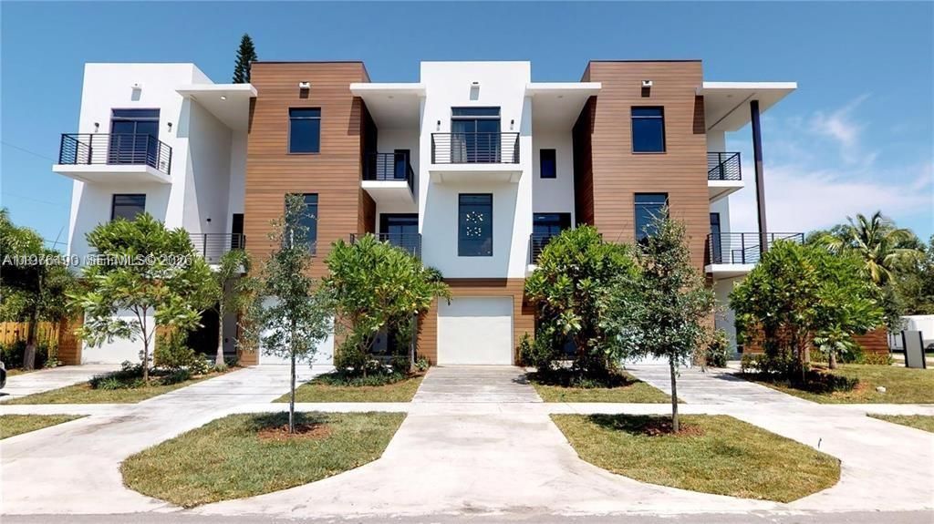 1501 N 17th Ave, Hollywood, FL 33020