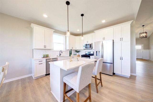MOH 95 Gambrel Drive, Marion Township, MI 48843
