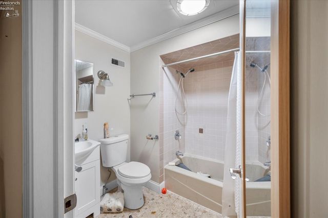 3816 Galloway Road, Sandusky, OH 44870