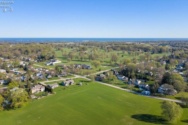 3816 Galloway Road, Sandusky, OH 44870