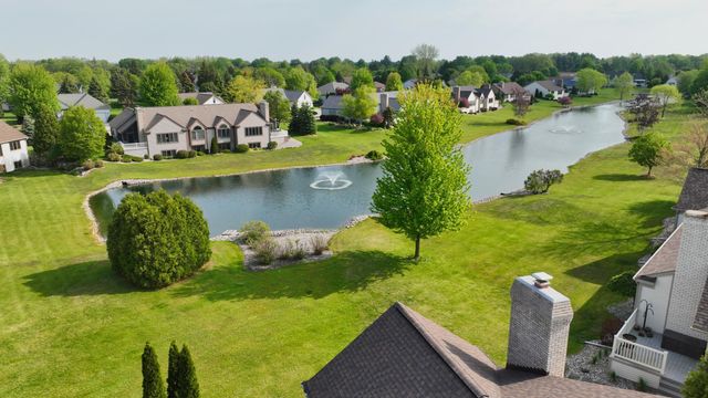 5643 Firethorne Drive, Bay City, MI 48706