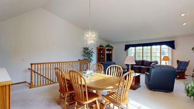 5643 Firethorne Drive, Bay City, MI 48706