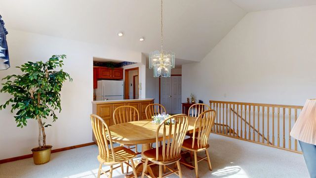 5643 Firethorne Drive, Bay City, MI 48706
