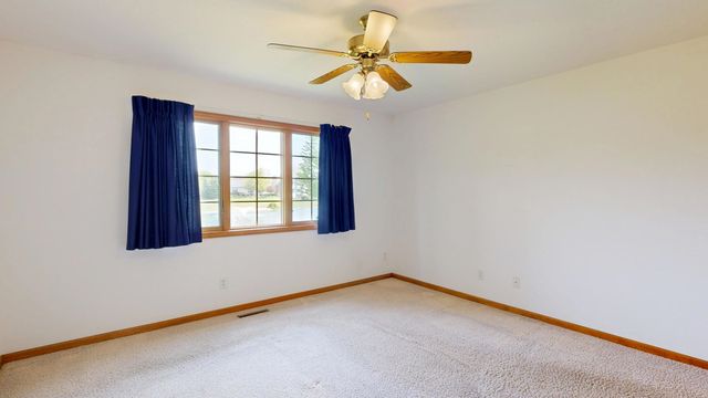 5643 Firethorne Drive, Bay City, MI 48706