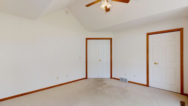 5643 Firethorne Drive, Bay City, MI 48706