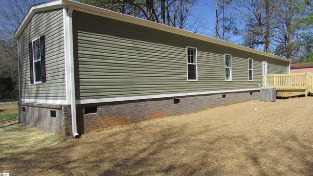 3236 Burnt Mill Creek Road, Laurens, SC 29360