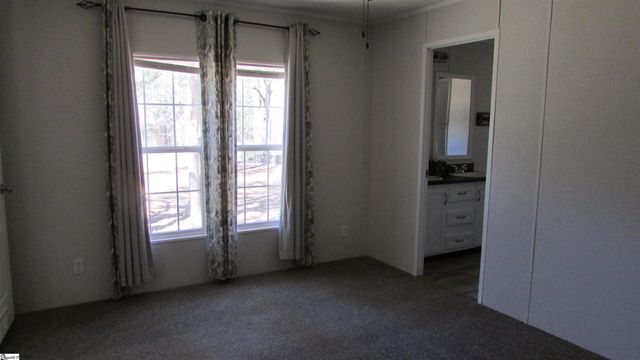 3236 Burnt Mill Creek Road, Laurens, SC 29360