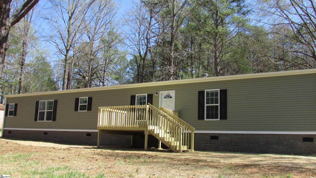 3236 Burnt Mill Creek Road, Laurens, SC 29360