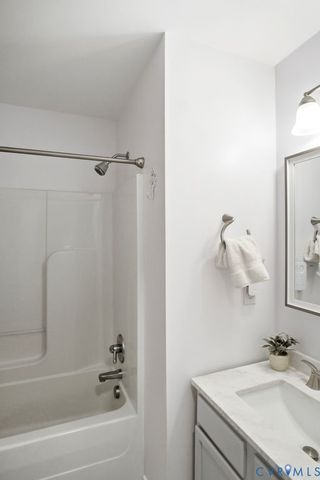 4037 Trisha Trl, Chesterfield, VA 23112