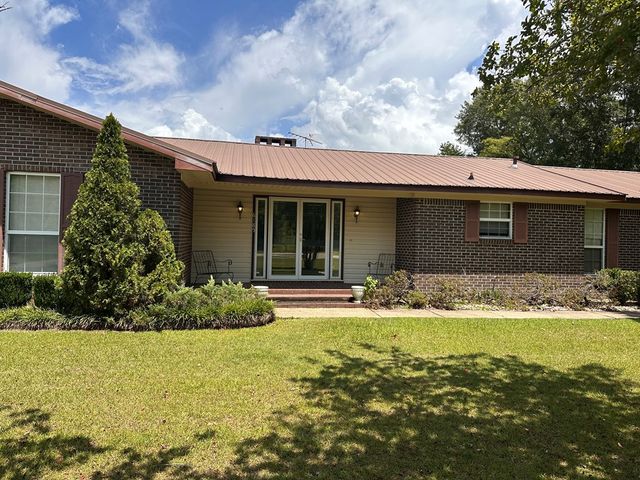 6185 Willie Varnum Rd, Cottonwood, AL 36320