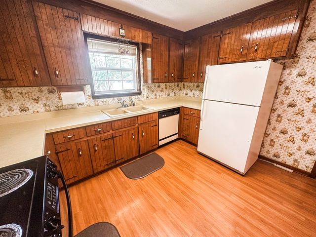 6185 Willie Varnum Rd, Cottonwood, AL 36320