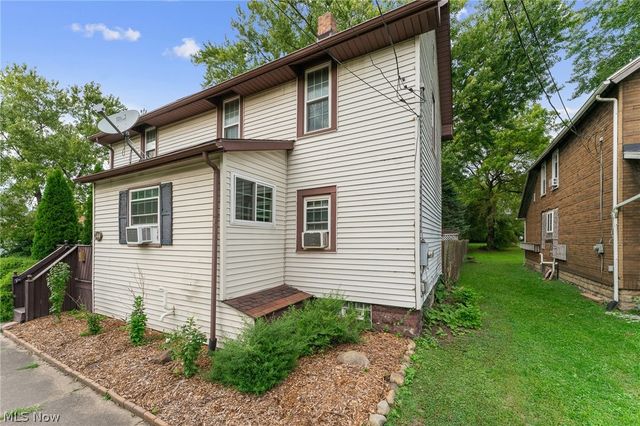 344 Mahoning Avenue, Niles, OH 44446