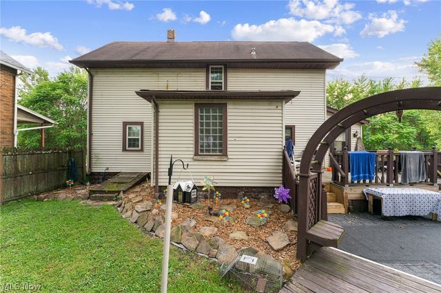 344 Mahoning Avenue, Niles, OH 44446