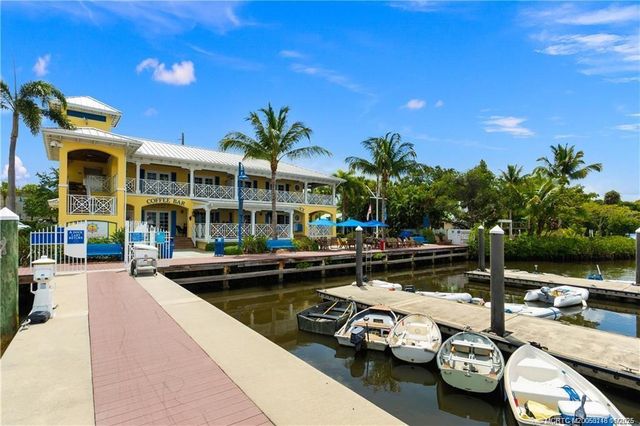 2929 SE Ocean Boulevard L8, Stuart, FL 34996