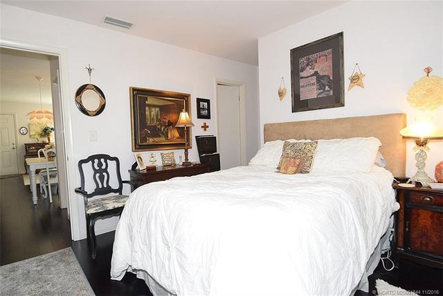 2929 SE Ocean Boulevard L8, Stuart, FL 34996