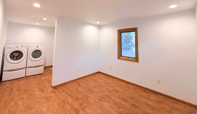 445 S 17TH, Hot Springs, SD 57747