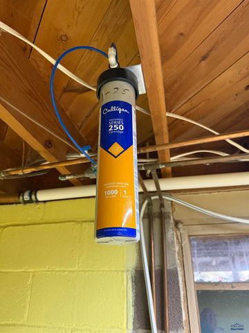 445 S 17TH, Hot Springs, SD 57747