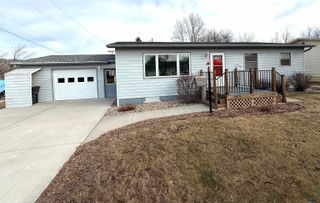 445 S 17TH, Hot Springs, SD 57747