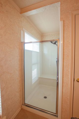 410 Amberwood Cir, Tyler, TX 75701