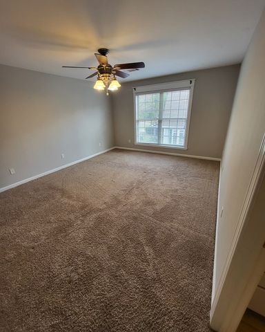 1730 E Roy Parker Rd, Ozark, AL 36360