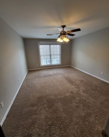 1730 E Roy Parker Rd, Ozark, AL 36360