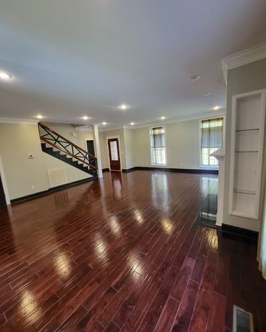 1730 E Roy Parker Rd, Ozark, AL 36360