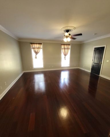 1730 E Roy Parker Rd, Ozark, AL 36360