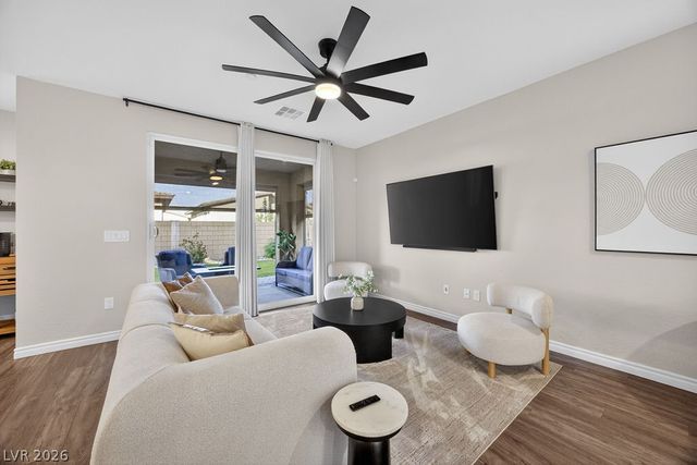 8854 Mountain Lion Avenue, Las Vegas, NV 89166