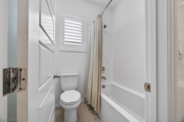 8854 Mountain Lion Avenue, Las Vegas, NV 89166