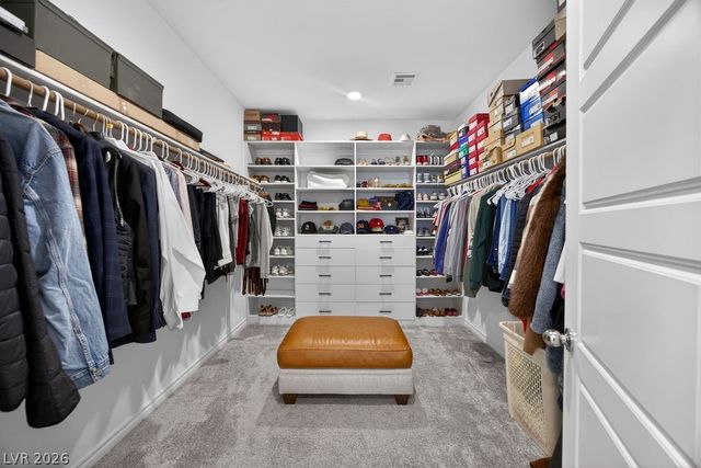 8854 Mountain Lion Avenue, Las Vegas, NV 89166