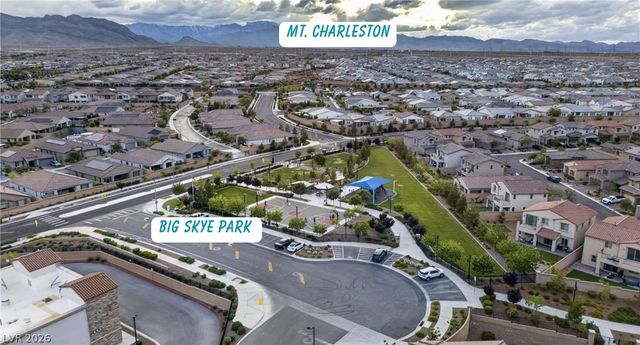 8854 Mountain Lion Avenue, Las Vegas, NV 89166