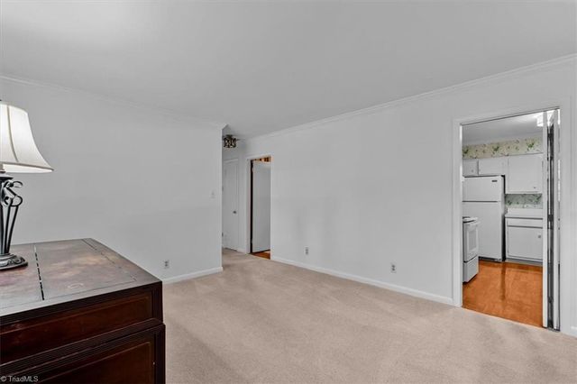 1700 Leslie Road, Greensboro, NC 27408