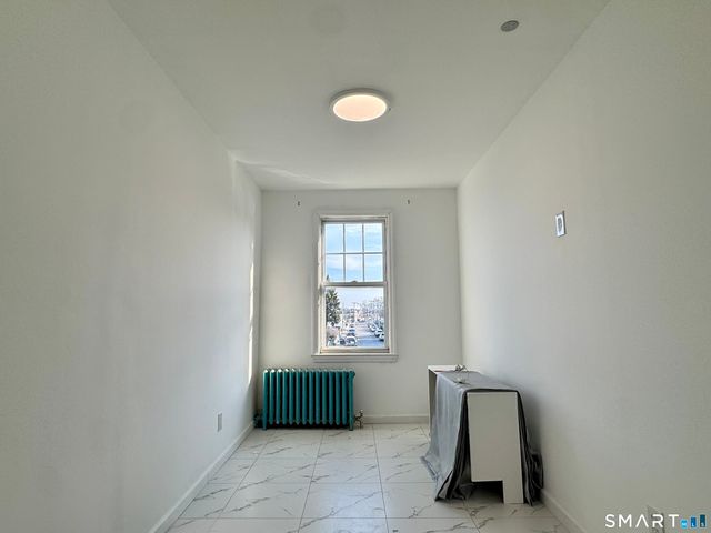 41 Young Dixon Way 2, Stamford, CT 06902