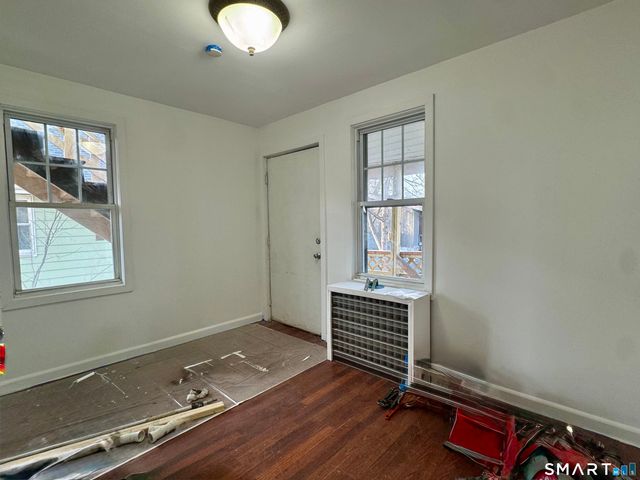 41 Young Dixon Way 2, Stamford, CT 06902