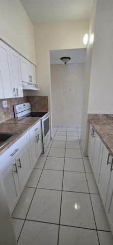 7400 W 20th Avenue 109, Hialeah, FL 33016