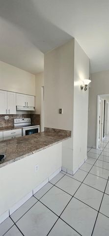 7400 W 20th Avenue 109, Hialeah, FL 33016