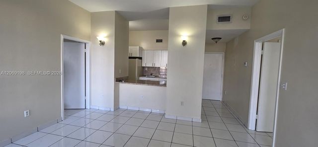 7400 W 20th Avenue 109, Hialeah, FL 33016